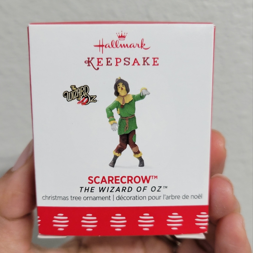 Hallmark Keepsake Scarecrow Wizard of Oz